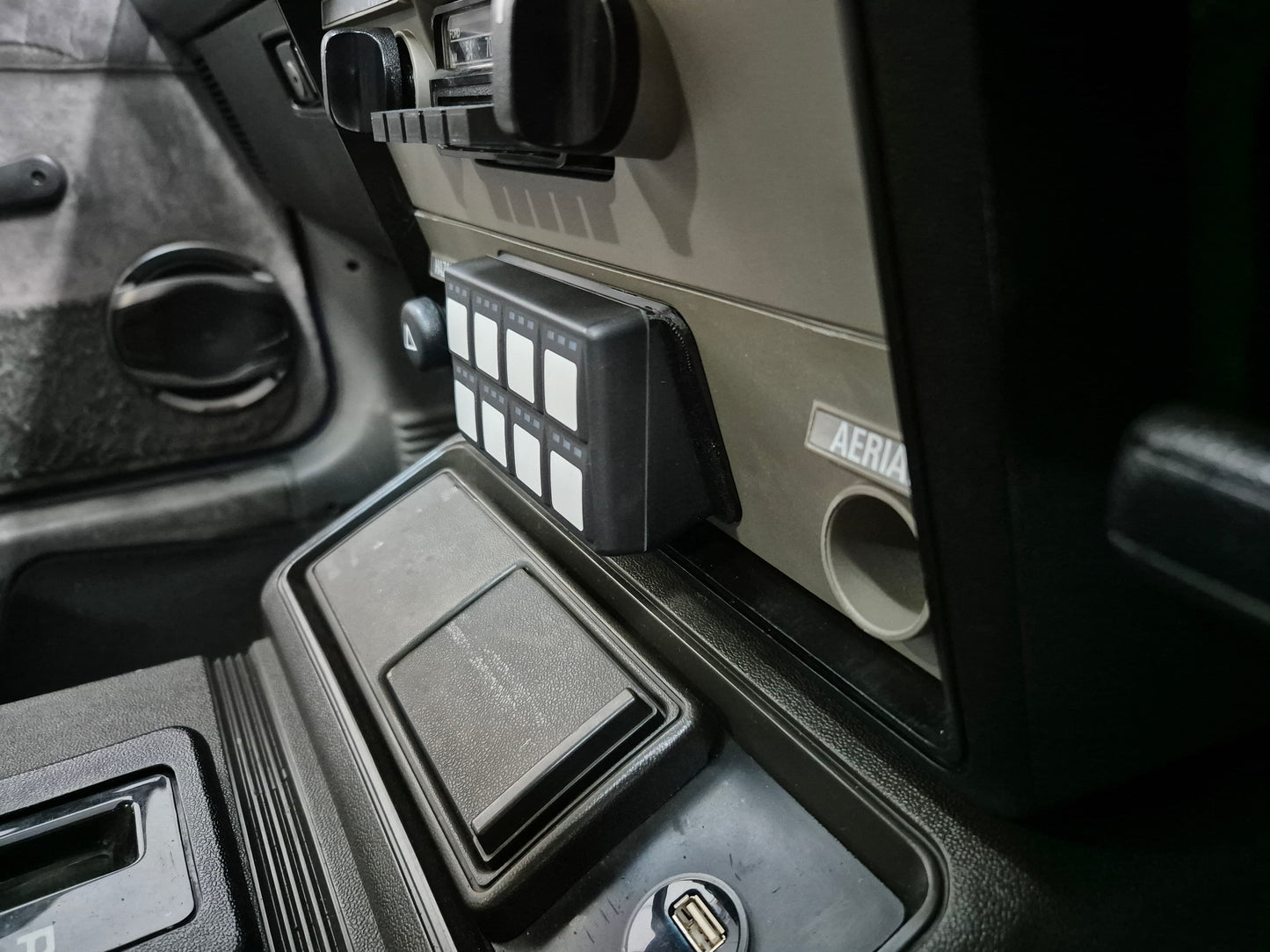 Ford XD XE Haltech CAN Keypad Mount (8 Button)
